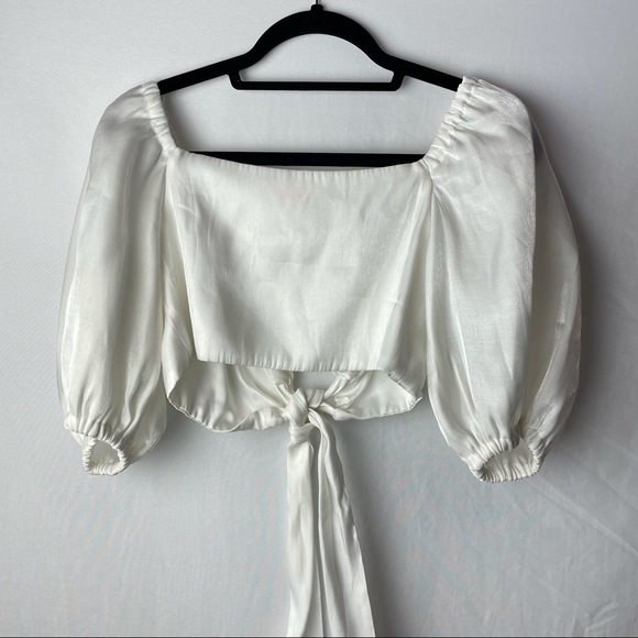 camila coelho marta crop top in pearl - Picture 4 of 4